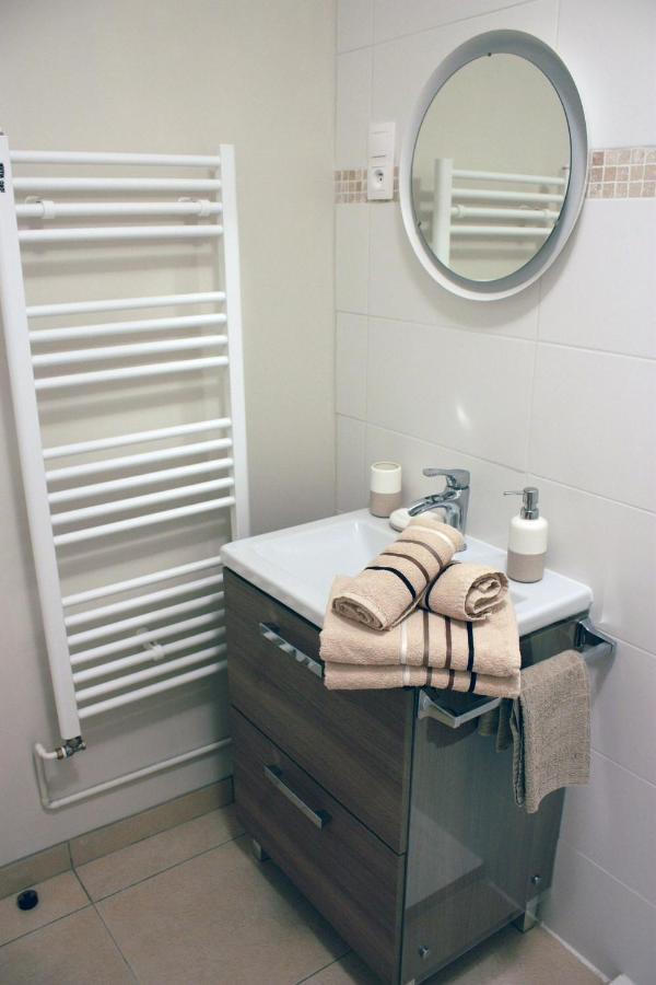 Les Camelias Bed and Breakfast Binic Buitenkant foto